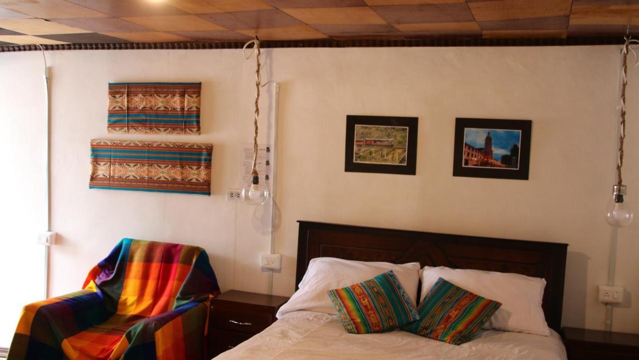 Hospedaje Los Ponchos Otavalo Bagian luar foto